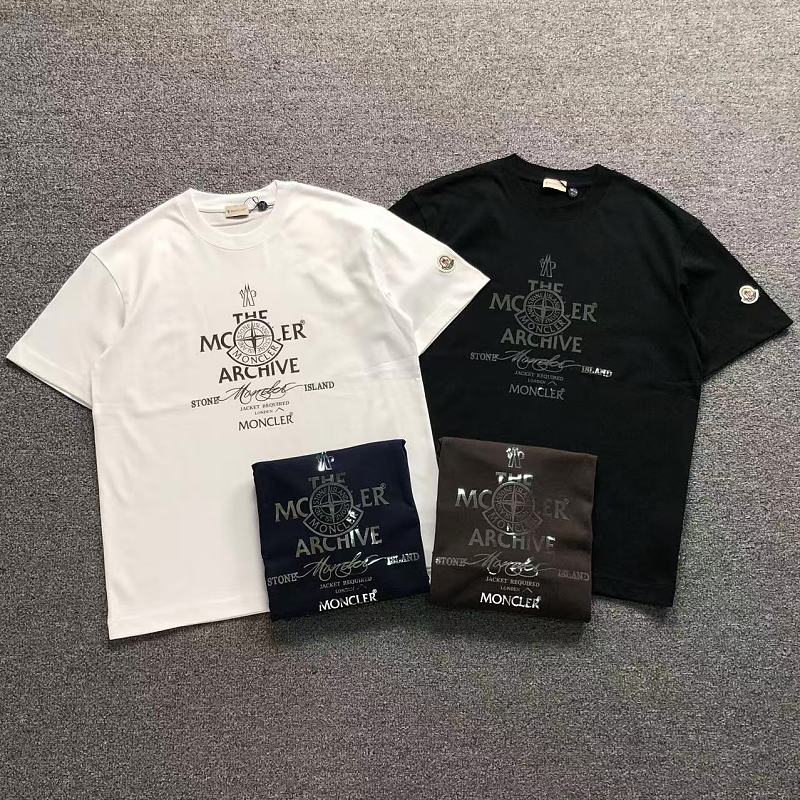 MONCLER T-SHIRT 5252519147（im 170cm 60kg i wear size M in the phot）