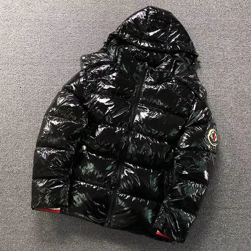 MONCLER DOWN JACKETS 3201270420（im 170cm 60kg i wear size L in the phot）