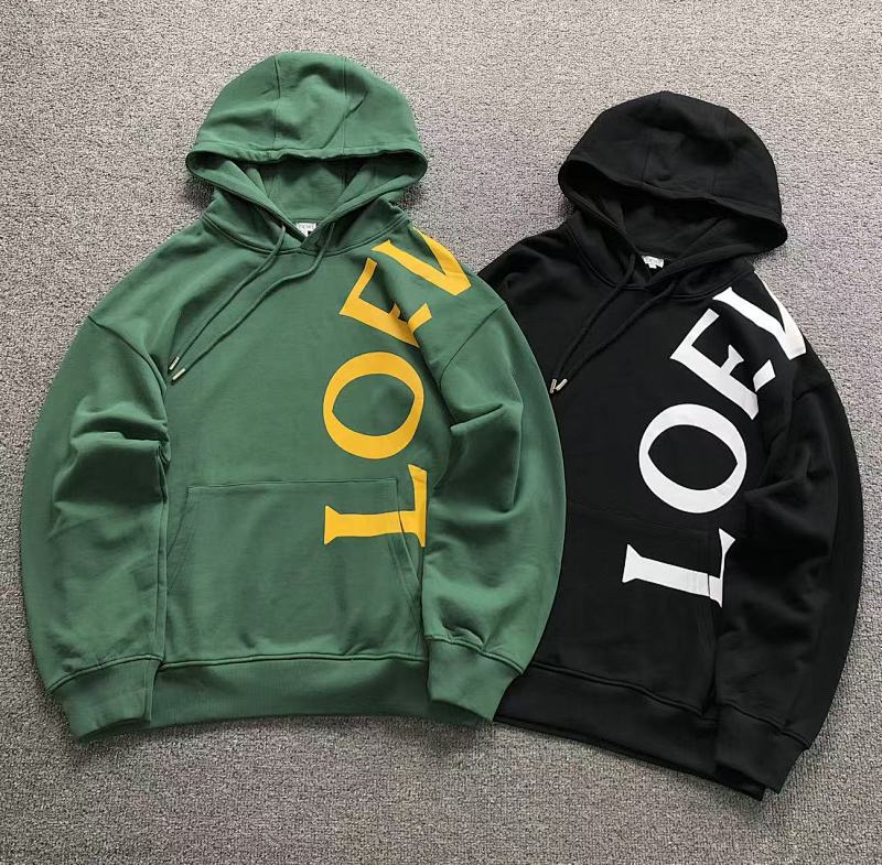 LOEWE HOODIE 1111044552（im 170cm 60kg i wear size M in the phot）