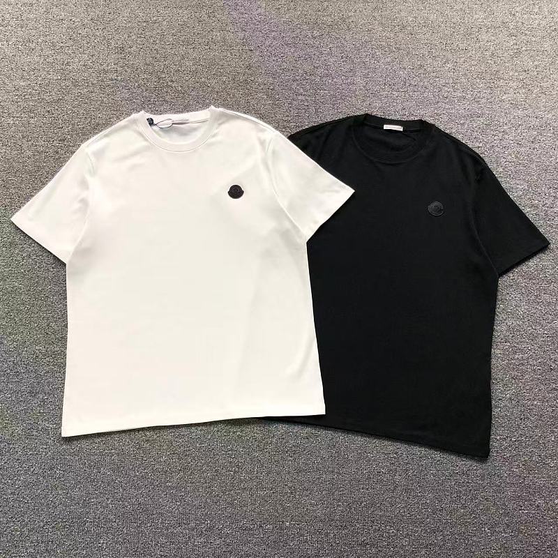 MONCLER T-SHIRT 3112090603（im 170cm 60kg i wear size L in the phot）