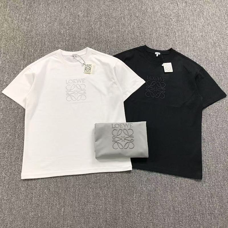 LOEWE T-SHIRT 412181101（im 170cm 55kg i wear size L in the phot）