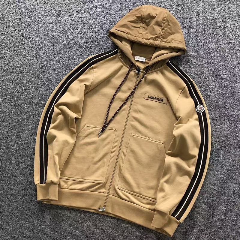 MONCLER HOODIE 2206051004（im 170cm 60kg i wear size M in the phot）
