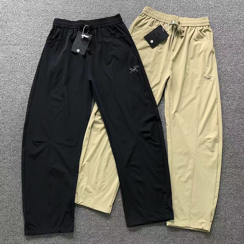 ARC'TERYX TROUSERS 3205201104（im 170cm 60kg i wear size 2XL in the phot）