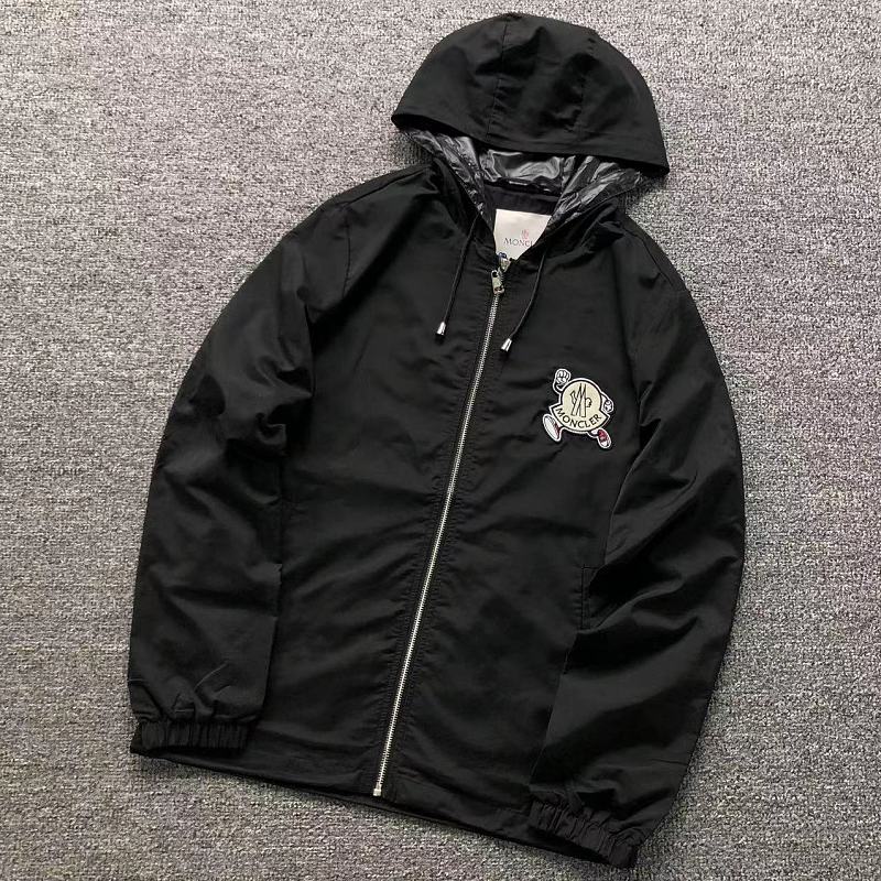 MONCLER JACKET 3109200920（im 170cm 60kg i wear size M in the phot）