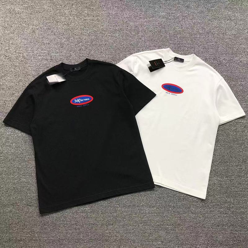 ARC'TERYX T-SHIRT 22051234125（im 170cm 60kg i wear size M in the phot）