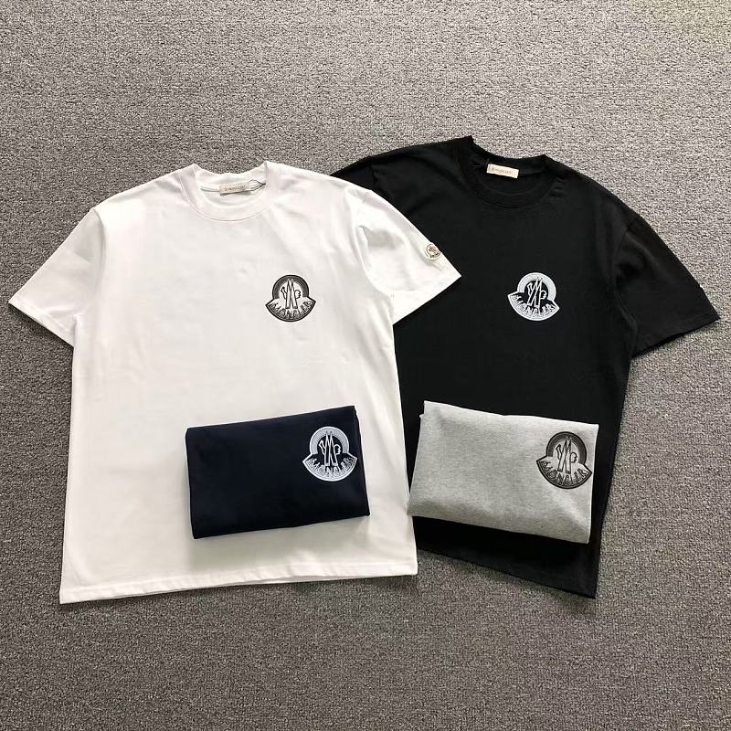 MONCLER T-SHIRT 3204222921（im 170cm 60kg i wear size M in the phot）