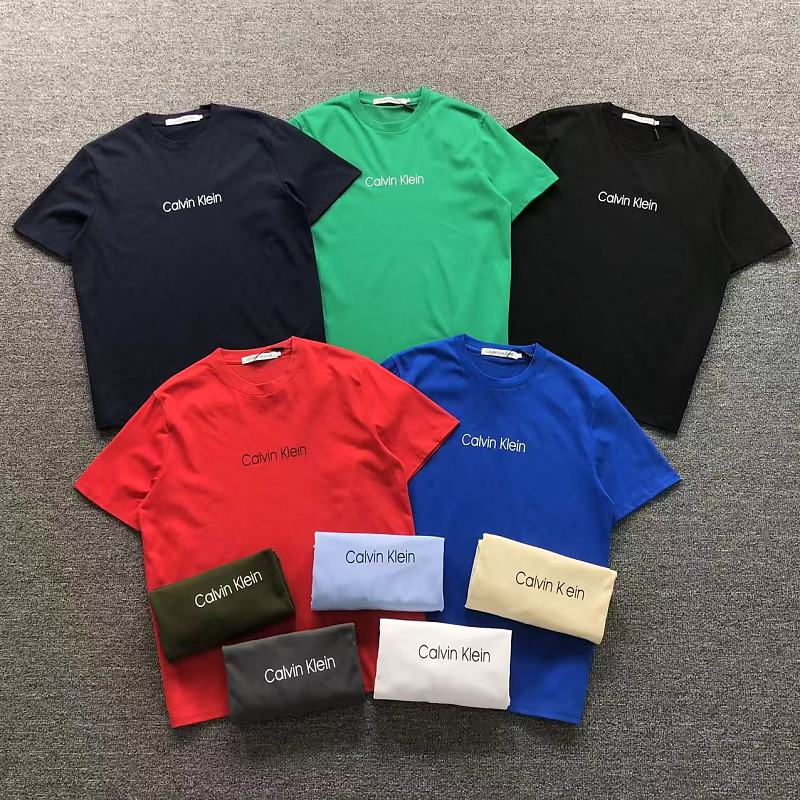 CALVIN KLEIN T-SHIRT 2110093701（im 170cm 60kg i wear size L in the phot）