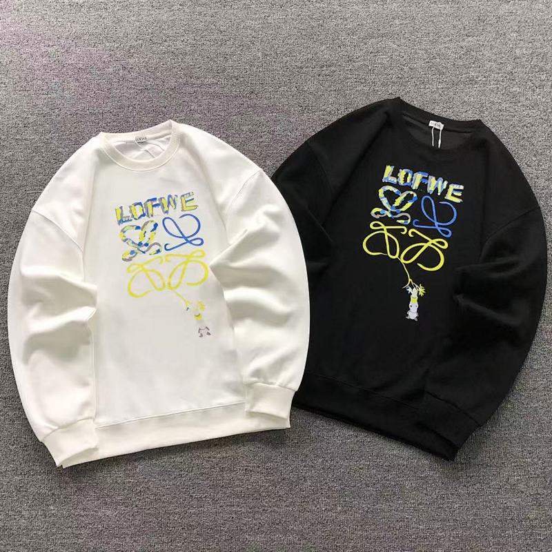 LOEWE HOODIE 4111081101（im 170cm 60kg i wear size XL in the phot）