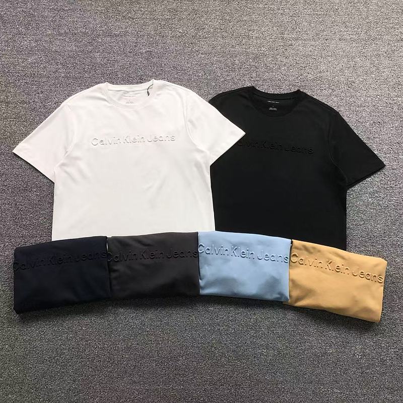 CALVIN KLEIN T-SHIRT 2112240501（im 170cm 60kg i wear size L in the phot）