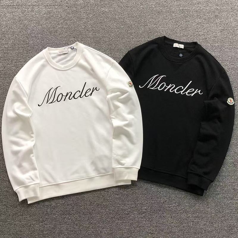 MONCLER HOODIE 218130815（im 170cm 60kg i wear size M in the phot）