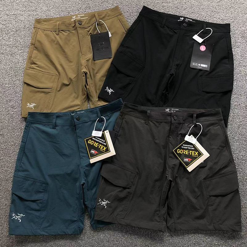 ARC'TERYX SHORTS 3205221621 （im 170cm 60kg i wear size L in the phot）