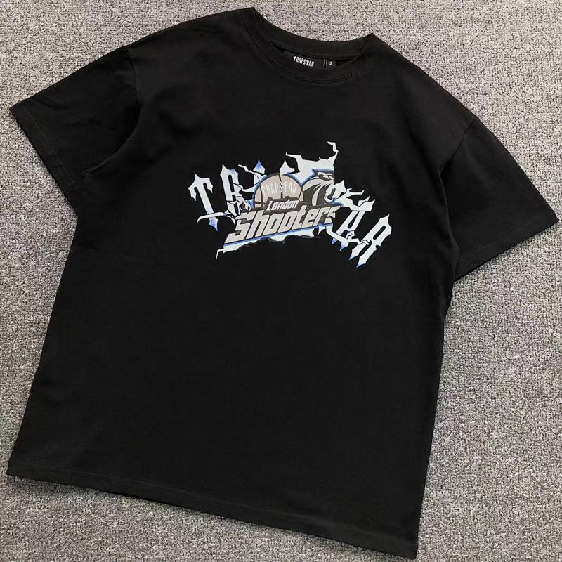 TRAPSTAR T-SHIRT 411183863（im 170cm 57kg i wear size S in the phot）
