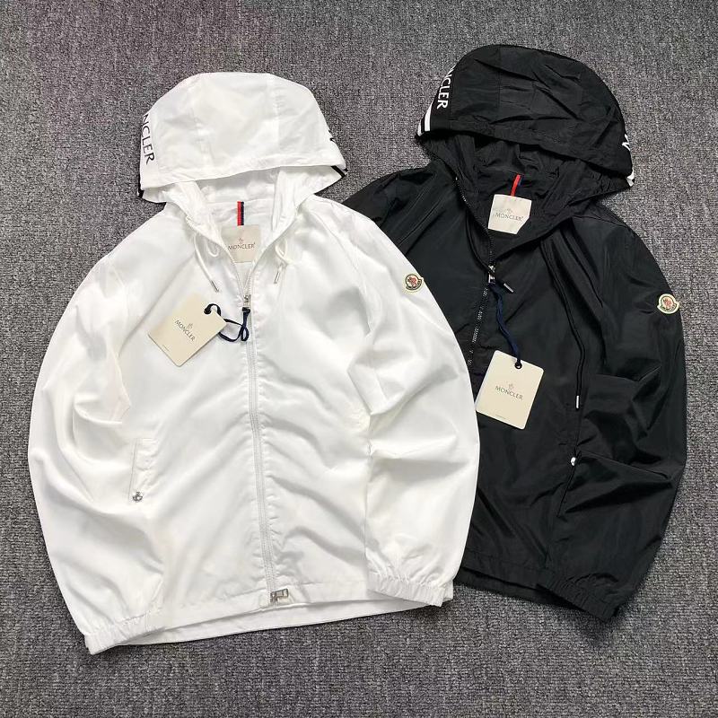 MONCLER JACKET 372302