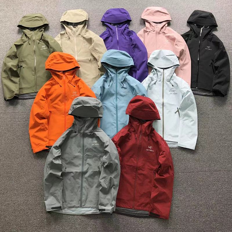ARC'TERYX JACKET 3203253416（im 170cm 65kg i wear size M in the phot）
