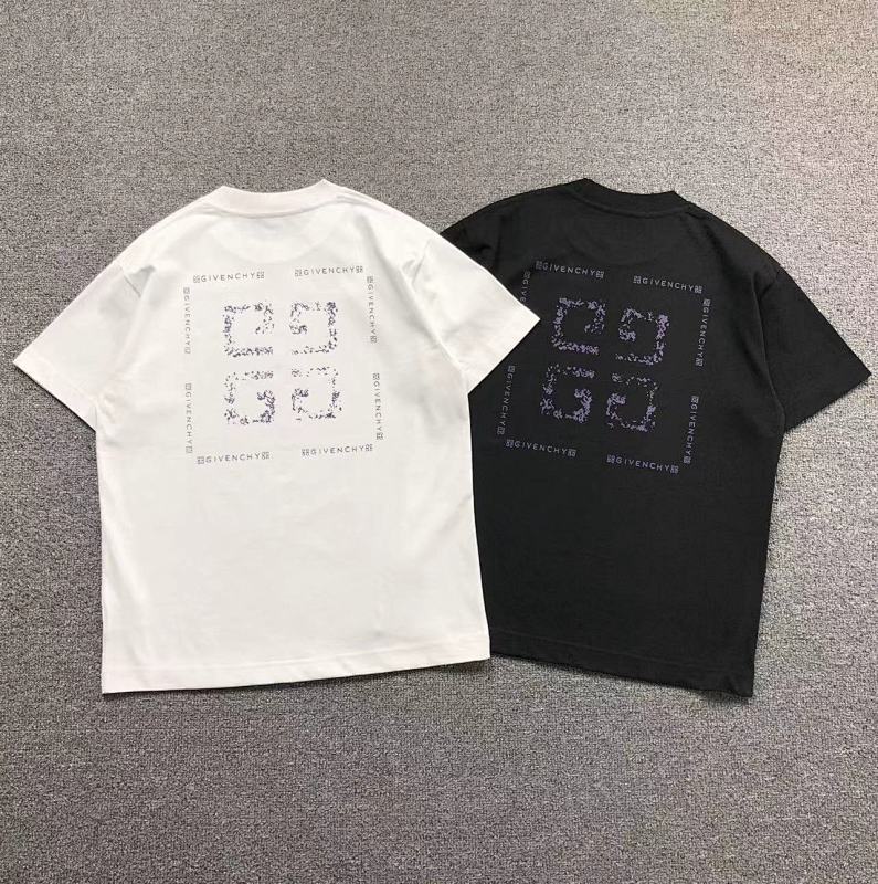 GIVENCHY T-SHIRT 502173181（im 170cm 57kg i wear size S in the phot）