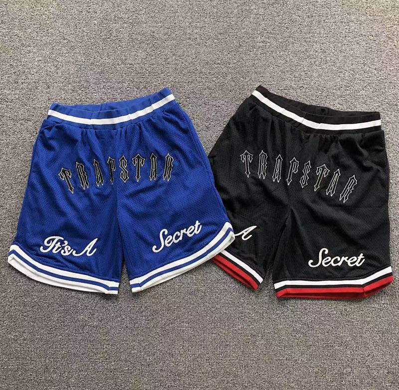 TRAPSTAR SHORTS 1106161163（im 170cm 60kg i wear size S in the phot）