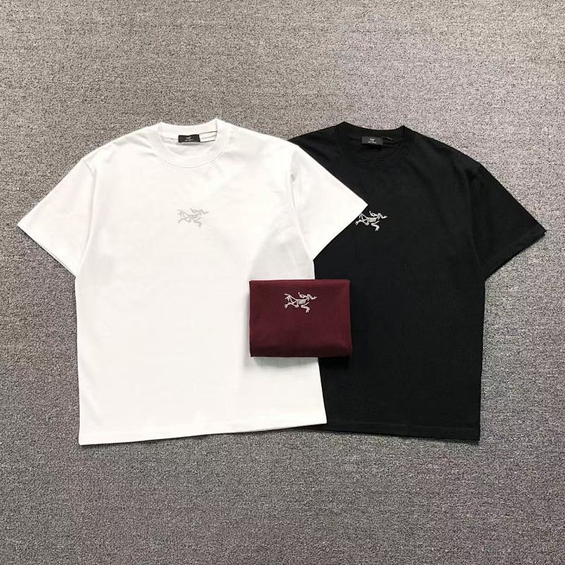 ARC'TERYX T-SHIRT 121140360（im 170cm 60kg i wear size XL in the phot）