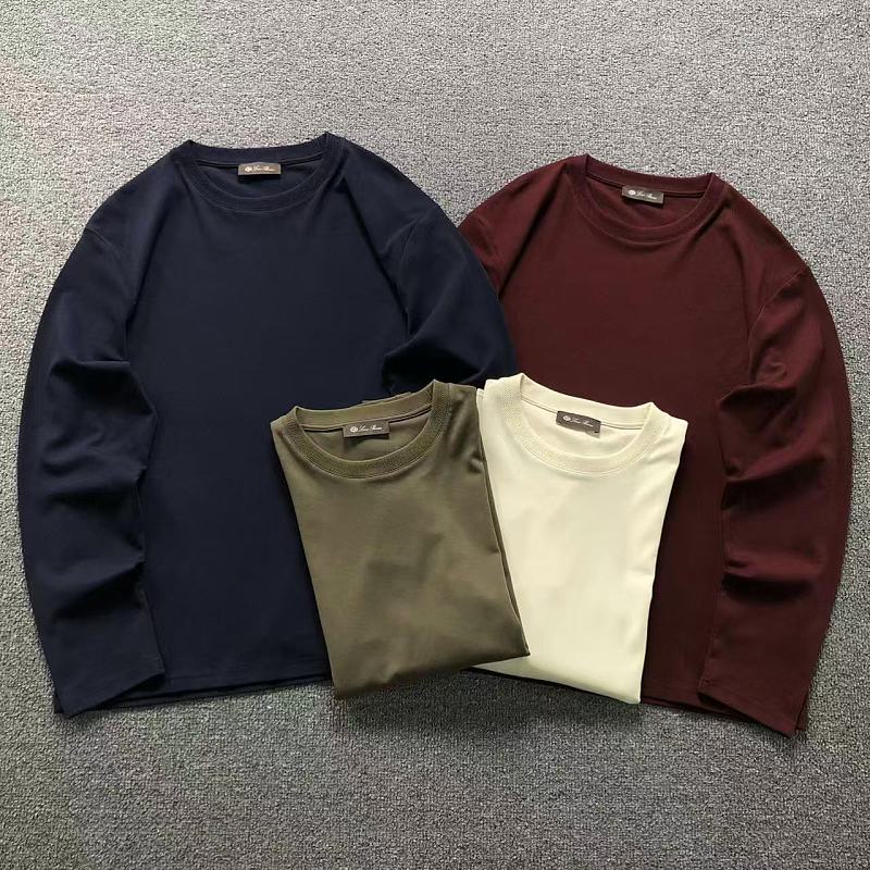 LORO PIANA LONG SLEEVED 2208110404 （im 170cm 60kg i wear size 54 in the phot）