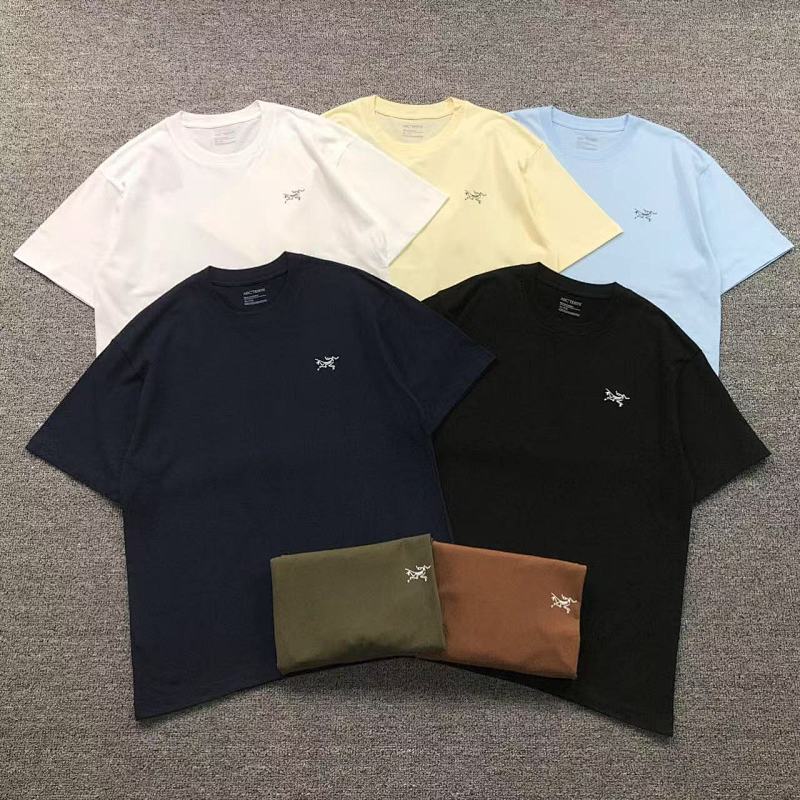 ARC'TERYX T-SHIRT 2203072201（im 170cm 60kg i wear size XL in the phot）