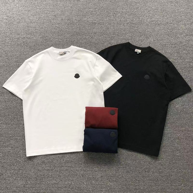 MONCLER T-SHIRT 521726147（im 170cm 60kg i wear size M in the phot）