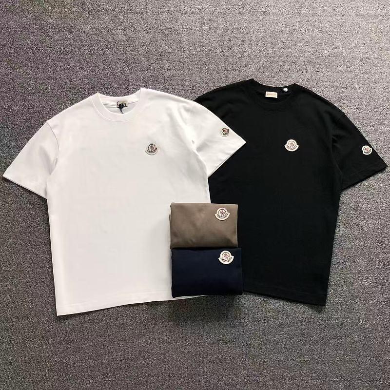 MONCLER T-SHIRT 5260520147（im 170cm 60kg i wear size M in the phot）