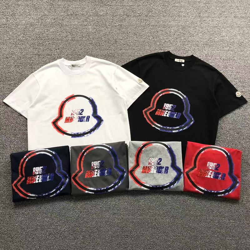 MONCLER T-SHIRT 3203053321（im 170cm 60kg i wear size M in the phot）