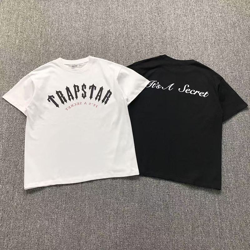TRAPSTAR T-SHIRT 41184663（im 170cm 57kg i wear size S in the phot）