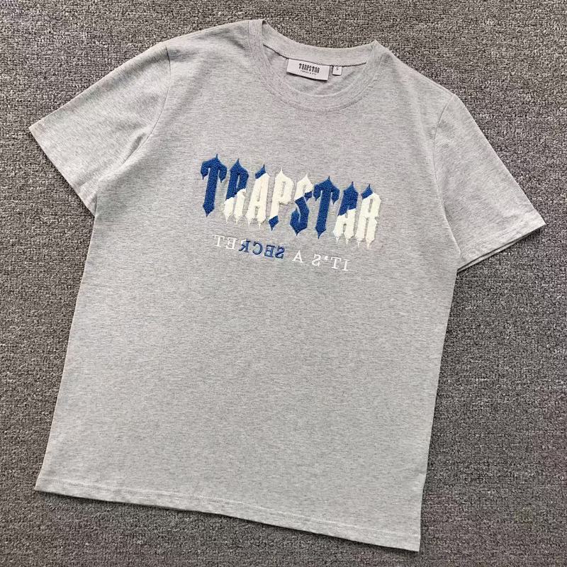 TRAPSTAR T-SHIRT 412280663（im 170cm 55kg i wear size S in the phot）