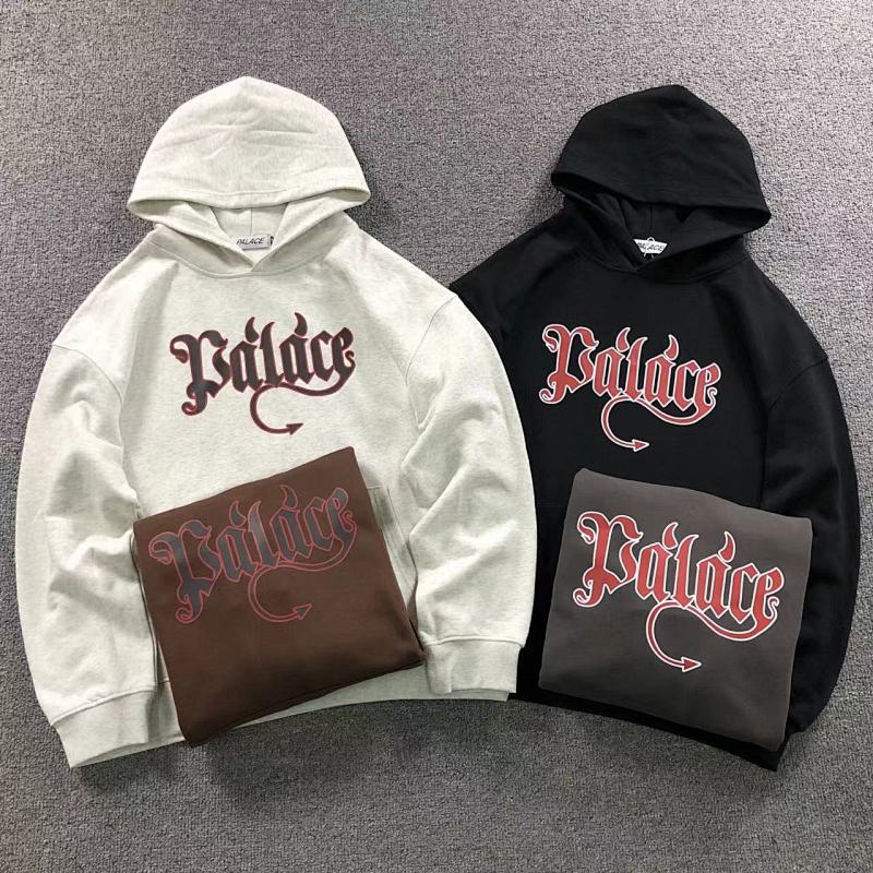 PALACE HOODIE 5122716164（im 170cm 60kg i wear size S in the phot）