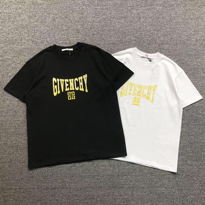 GIVENCHY T-SHIRT 4203050421（im 170cm 60kg i wear size L in the phot）