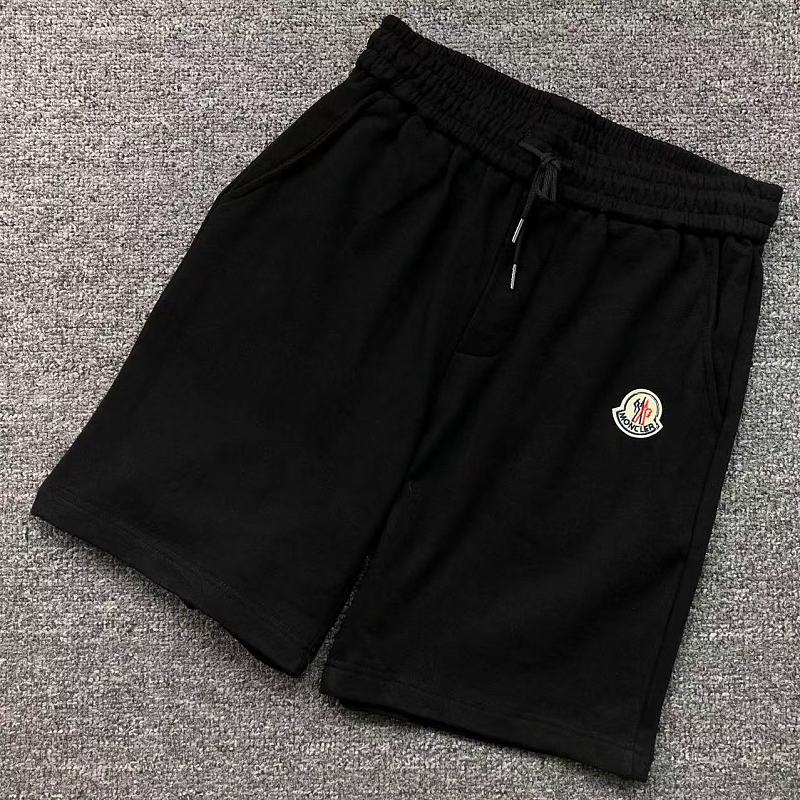 MONCLER SHORTS 57113581（im 170cm 60kg i wear size M in the phot）