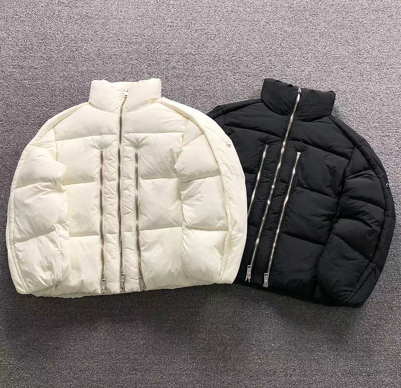 MONCLER DOWN JACKETS FEMAIE STYIE 3209031317