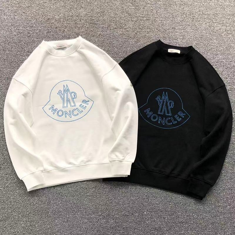 MONCLER HOODIE 510201081（im 170cm 60kg i wear size S in the phot）