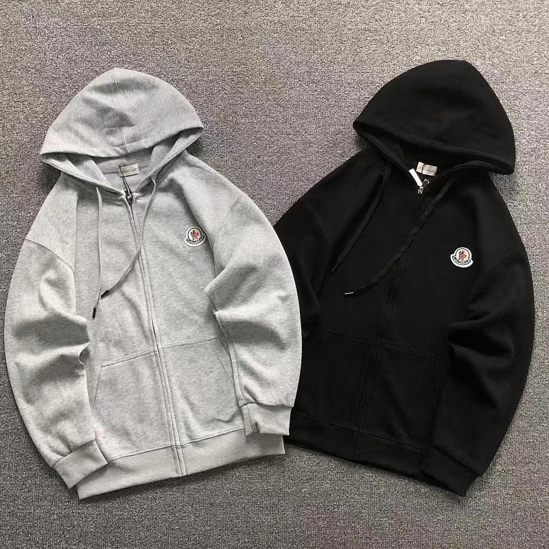 MONCLER HOODIE 2111241201（im 170cm 60kg i wear size M in the phot）