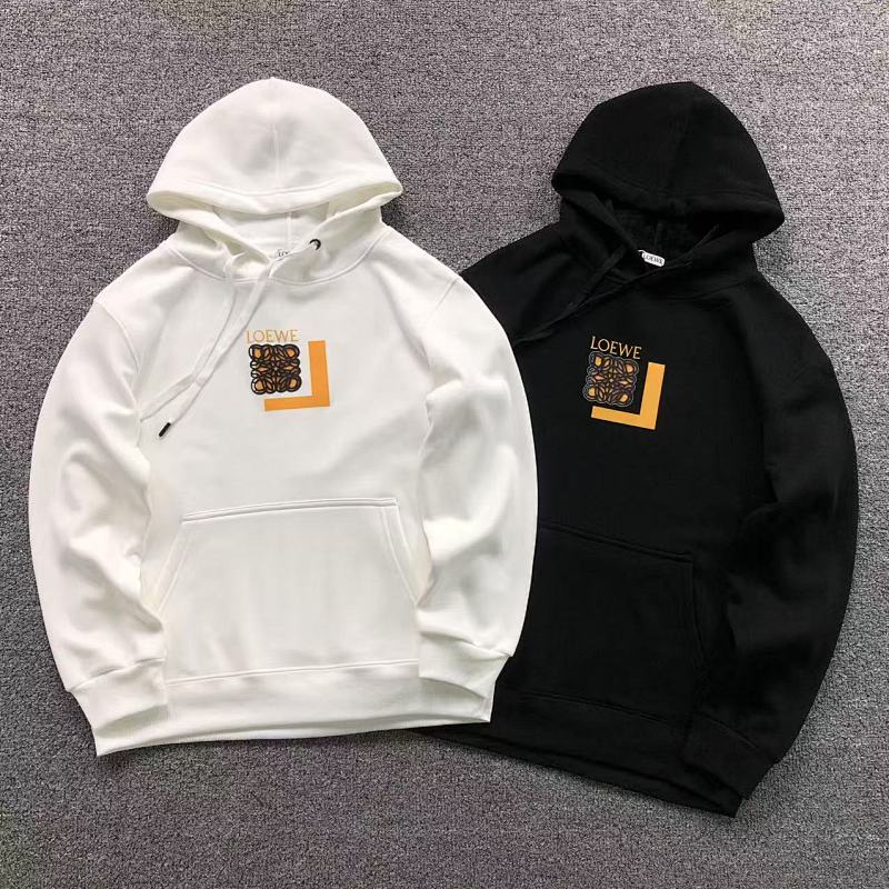 LOEWE HOODIE 2111013501（im 170cm 60kg i wear size XL in the phot）