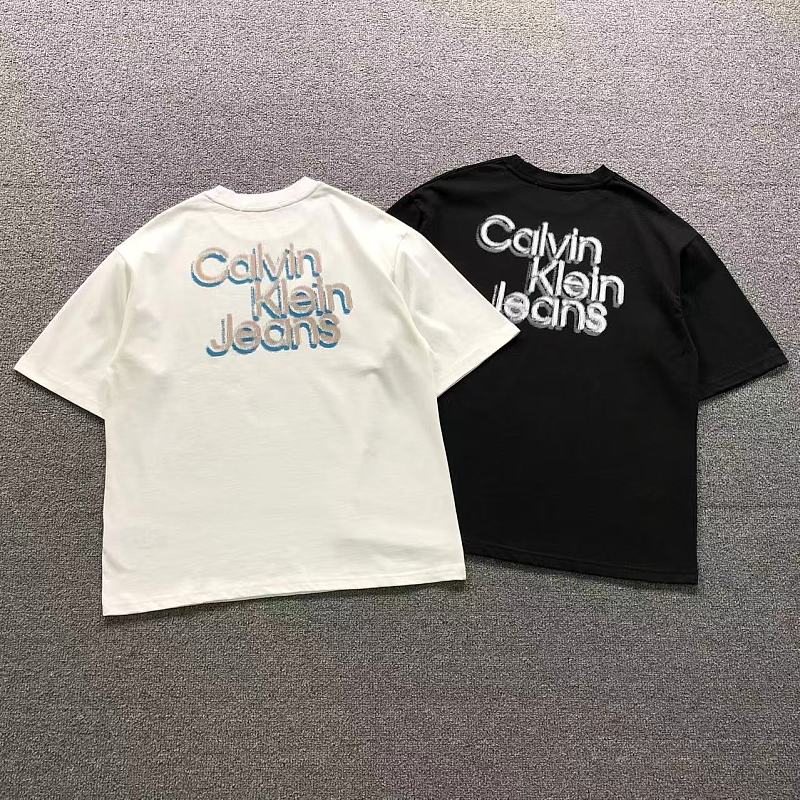 CALVIN KLEIN T-SHIRT 42062411001（im 170cm 60kg i wear size M in the phot）