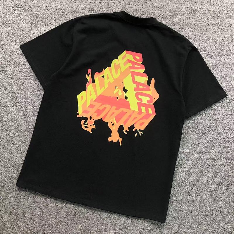 PALACE T-SHIRT 3112221921（im 170cm 60kg i wear size M in the phot）