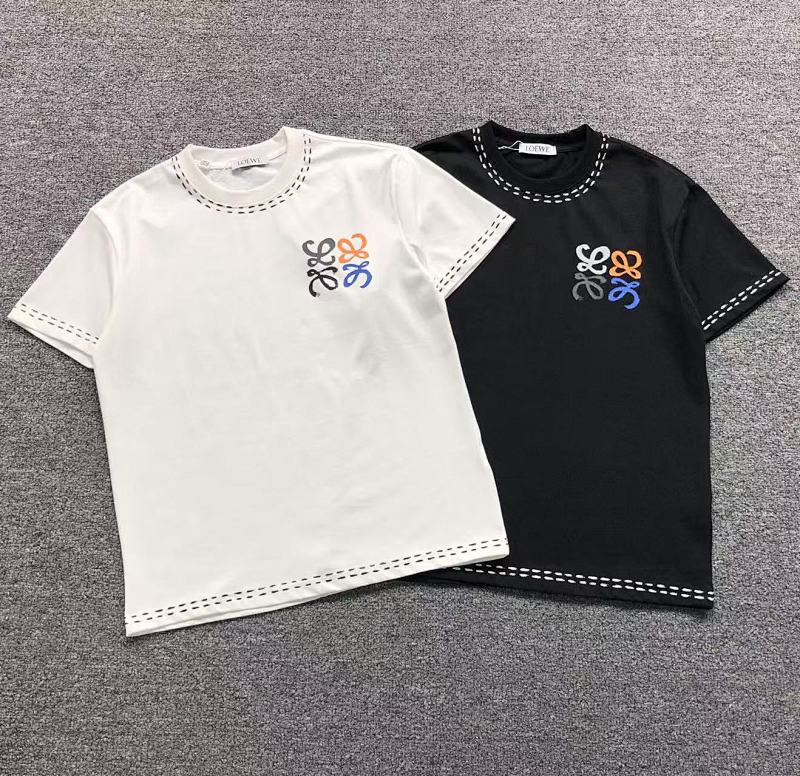 LOEWE T-SHIRT 3104020632（im 170cm 60kg i wear size M in the phot）
