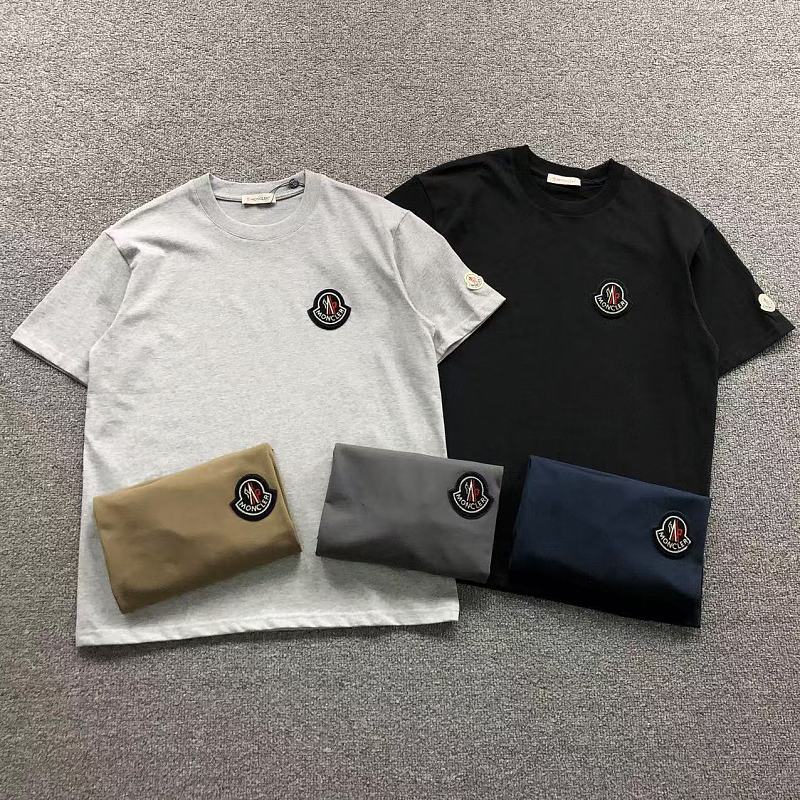 MONCLER T-SHIRT 56201821（im 170cm 60kg i wear size M in the phot）