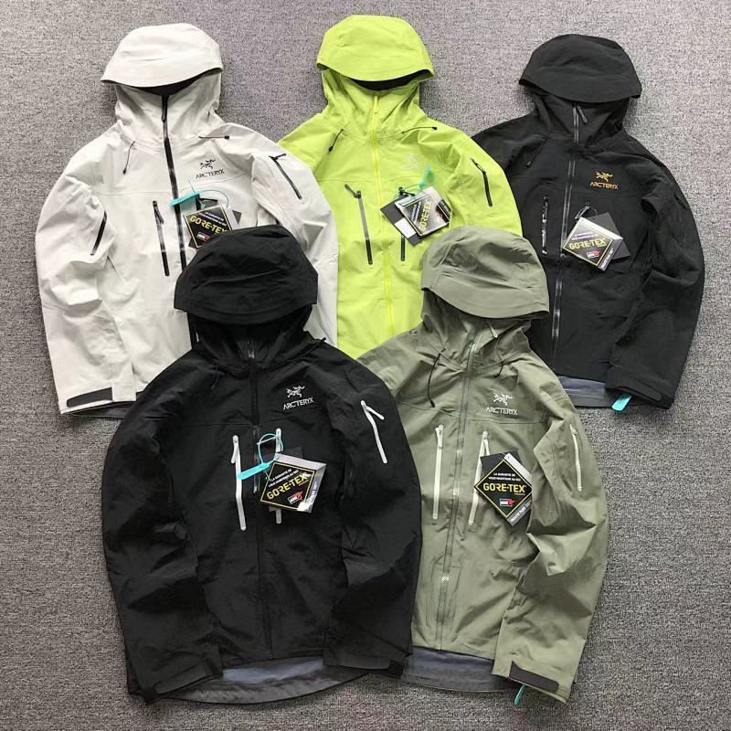 ARC'TERYX JACKET 218151415（im 170cm 60kg i wear size M in the phot）