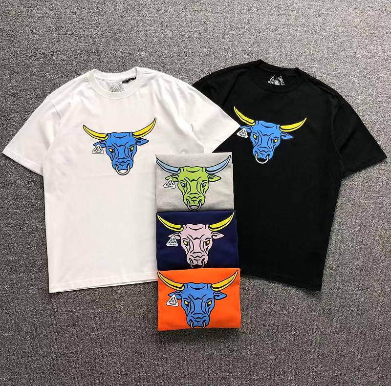 PALACE T-SHIRT 12761602（im 170cm 60kg i wear size L in the phot）
