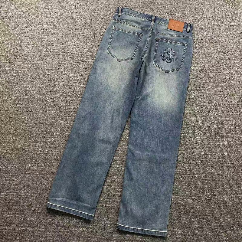 MONCLER TROUSERS 3202022105