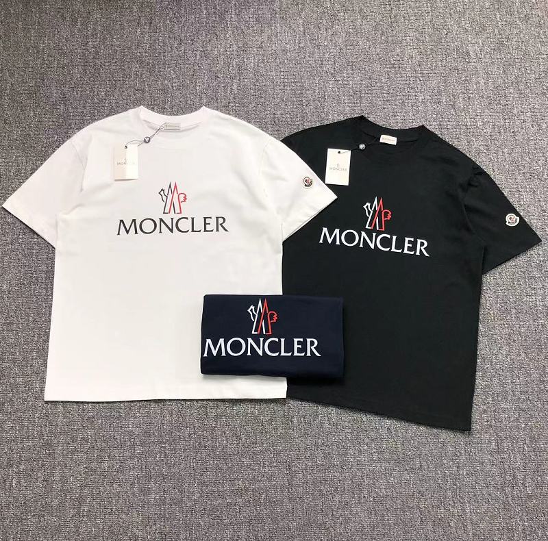MONCLER T-SHIR 312071321T
