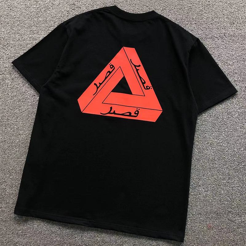 PALACE T-SHIRT 4204010677（im 170cm 60kg i wear size M in the phot）