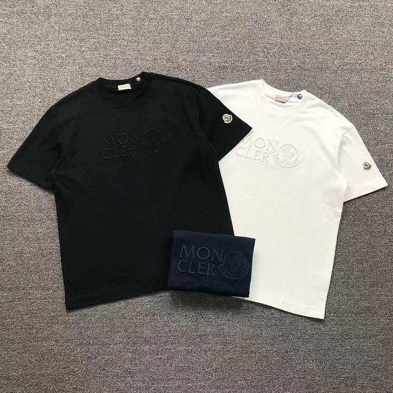 MONCLER T-SHIRT 5241620147（im 170cm 60kg i wear size M in the phot）