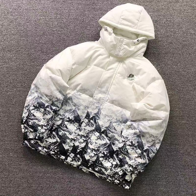 MONCLER DOWN JACKETS 3201270920（im 170cm 60kg i wear size L in the phot）