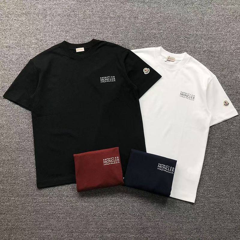 MONCLER T-SHIRT 5231905147（im 170cm 60kg i wear size M in the phot）