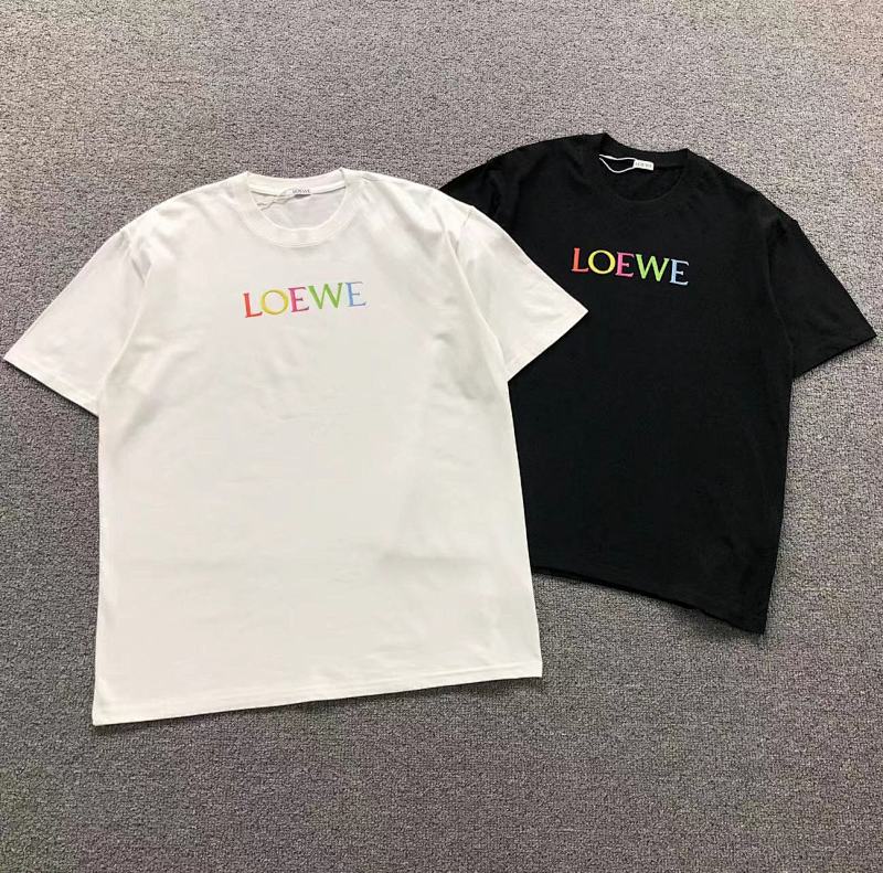 LOEWE T-SHIRT 4111060901（im 170cm 60kg i wear size M in the phot）