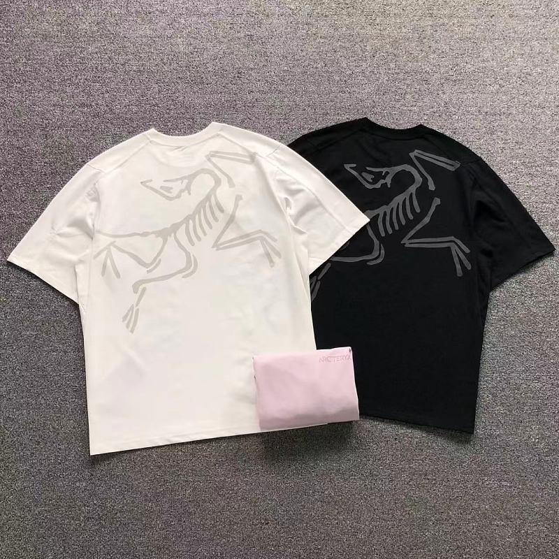 ARC'TERYX T-SHIRT 52305019（im 170cm 60kg i wear size S in the phot）