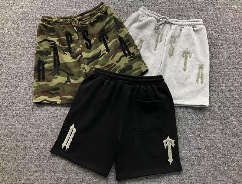 TRAPSTAR SHORTS 58010378（im 170cm 60kg i wear size M in the phot）